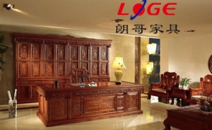 使用實(shí)木辦公家具的好處有哪些呢？