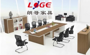 選擇辦公家具品牌時(shí)需要避免的誤區(qū)有哪些呢？